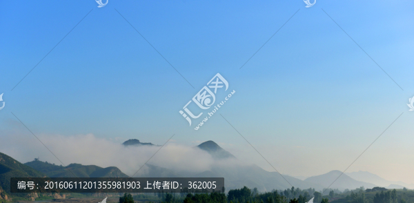 山峰云海