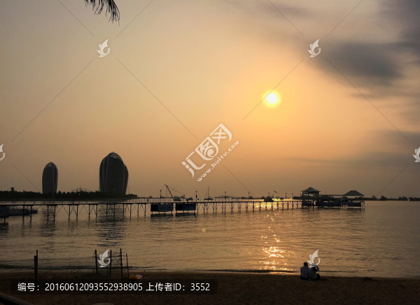 濱海夕照
