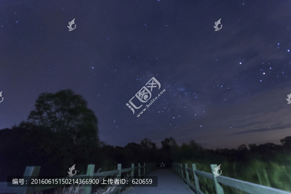 濕地棧道銀河