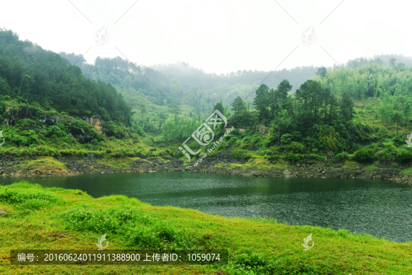 青山綠水