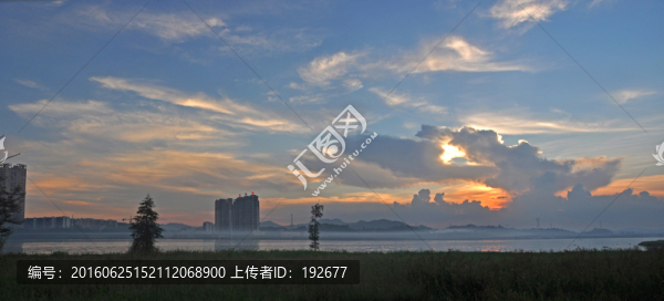 晚霞全景