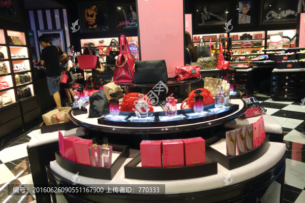 皮包店,女包店,女性飾品專賣店