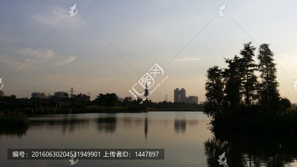 晚霞