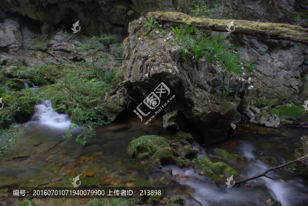 山溪水