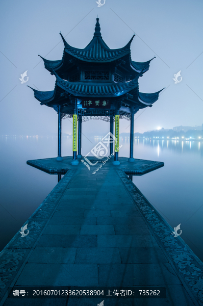 杭州集賢亭夜景