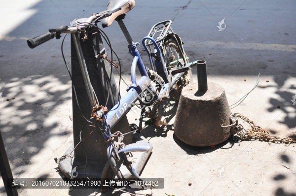 破自行車