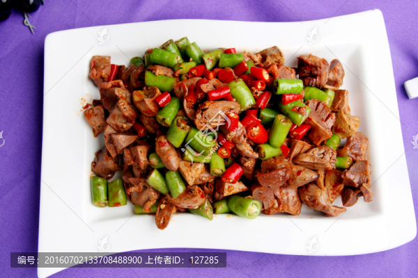 小米椒愛(ài)上小公雞