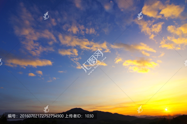 彩霞,夕陽之光