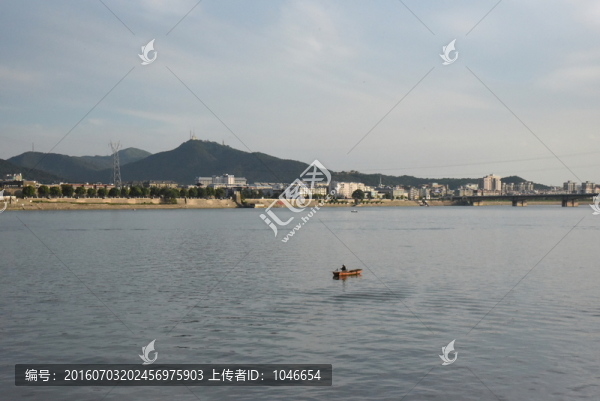 襄陽(yáng)漢江風(fēng)光