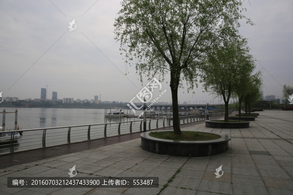 西海燕風光