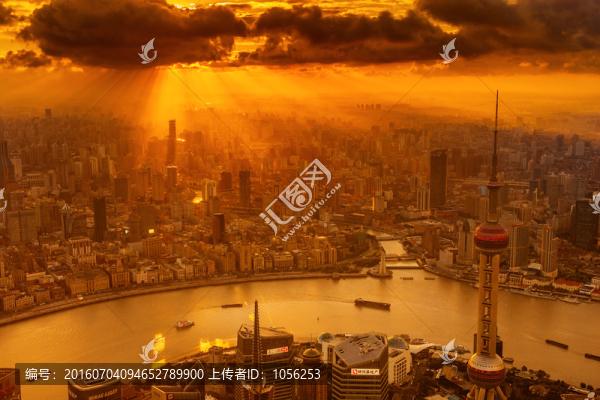 天光云影
