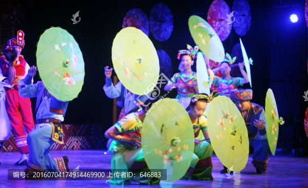 廣西壯族,歌舞表演,傳統(tǒng)風(fēng)俗