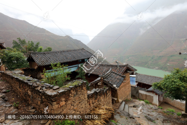 麗江,石頭城