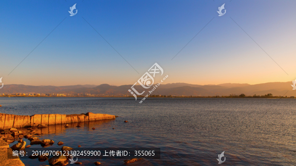 洱海