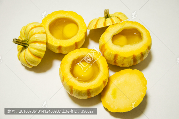 小南瓜,南瓜燉蛋,切開的南瓜