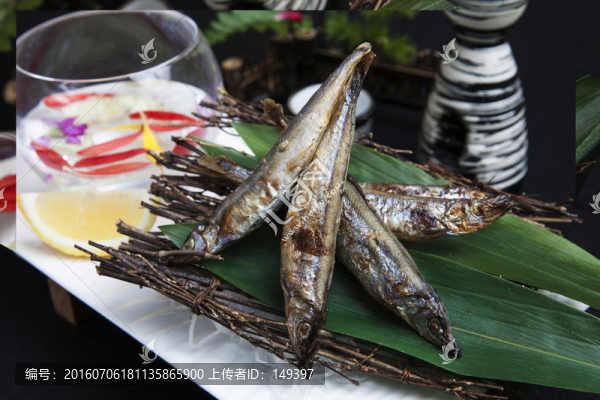 鹽烤多春魚