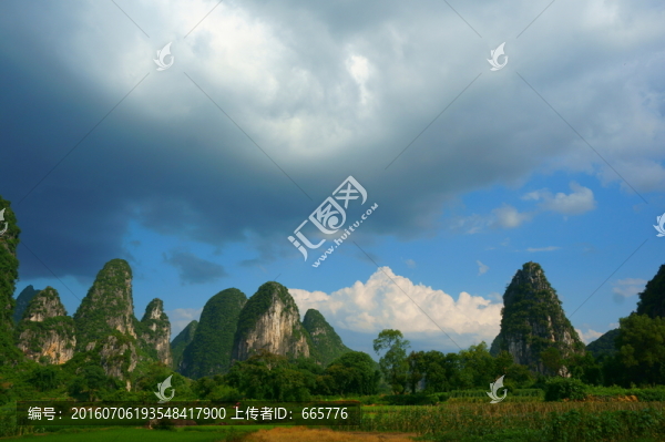 山峰