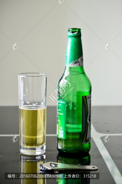 啤酒,酒杯