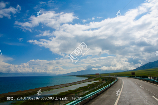賽里木湖風(fēng)光