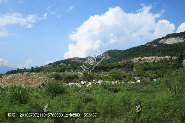 藍天白云,青山綠水