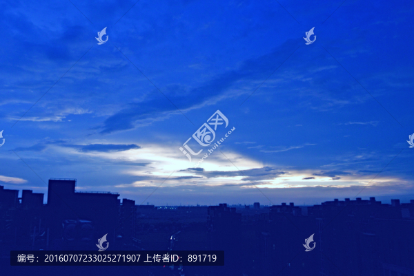 白云藍(lán)天,藍(lán)天白云