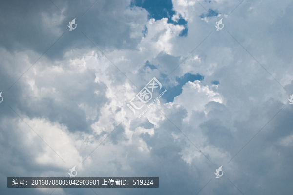 藍(lán)天白云