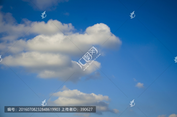 藍(lán)天白云