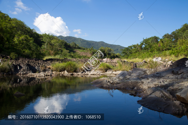 大河