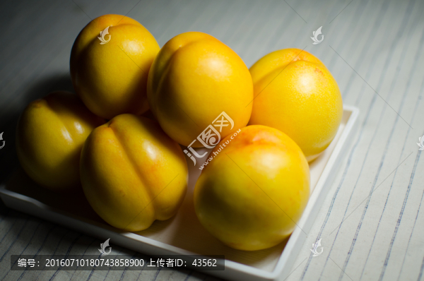 黃桃,黃金桃,油桃,黃冠桃