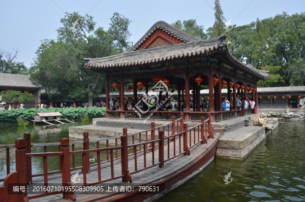 方塘水榭
