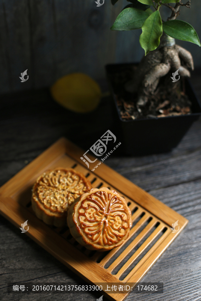 中秋节月饼