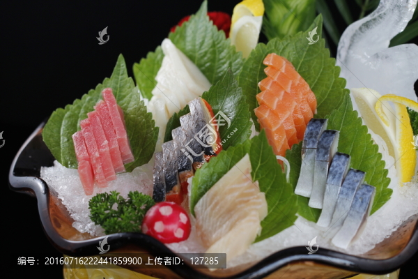 刺身拼盤