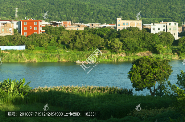 鄉(xiāng)村河岸家園