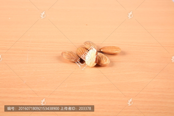 巴旦木仁