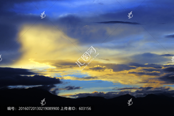 彩霞