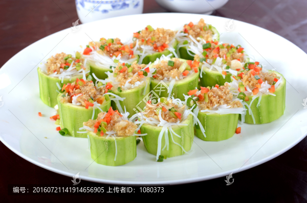 蒜茸粉絲蒸節(jié)瓜