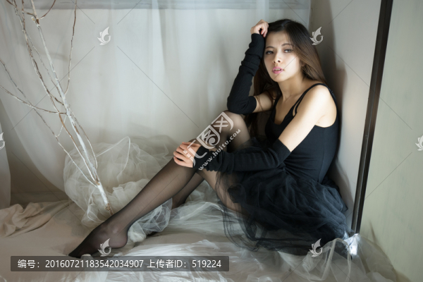 美女人像