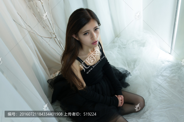 美女人像