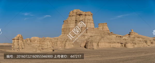 新疆哈密雅丹地貌
