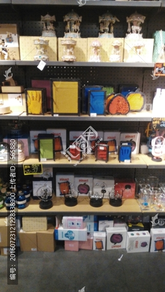 家居飾品工藝品店