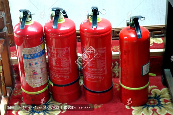 滅火器,干粉滅火器