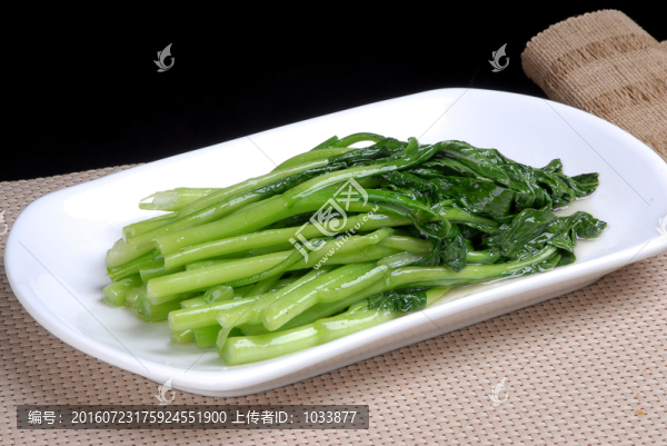 蒜茸菜心