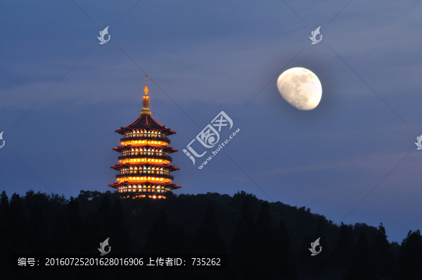 杭州雷峰塔夜色
