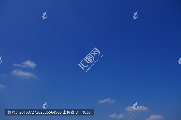 蔚藍(lán)天空