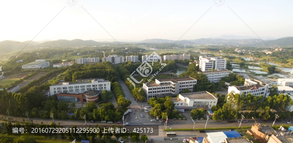 韶關(guān)大學(xué)