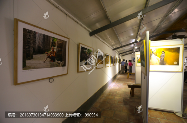 圖片展覽廳