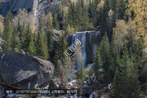 額爾齊斯大峽谷