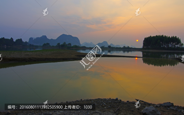 湖泊