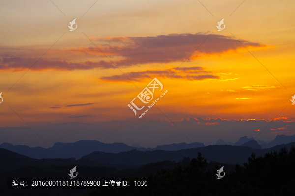 天空背景