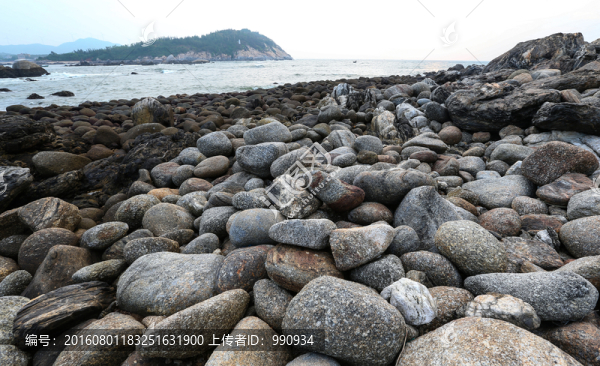 海邊,石頭